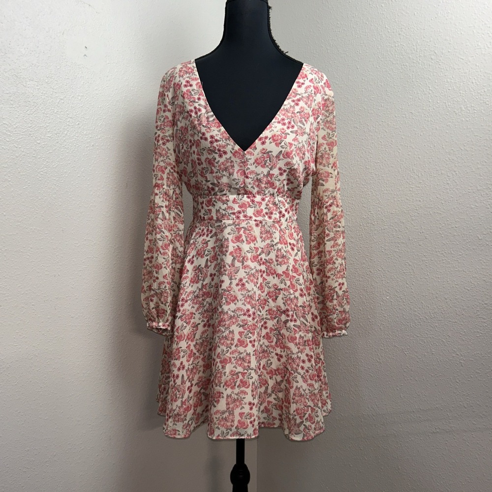 BB Dakota Mini A-Line Dress Women's 2 Floral V-Neck Gppsy Boho Cottage Hippie‎